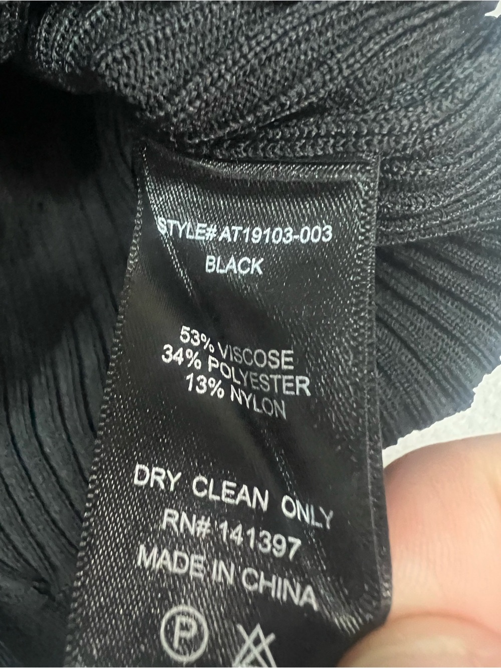 Astr The Label Black Ruffled Ribbed Button-Front Cardigan - Picture 6 of 7